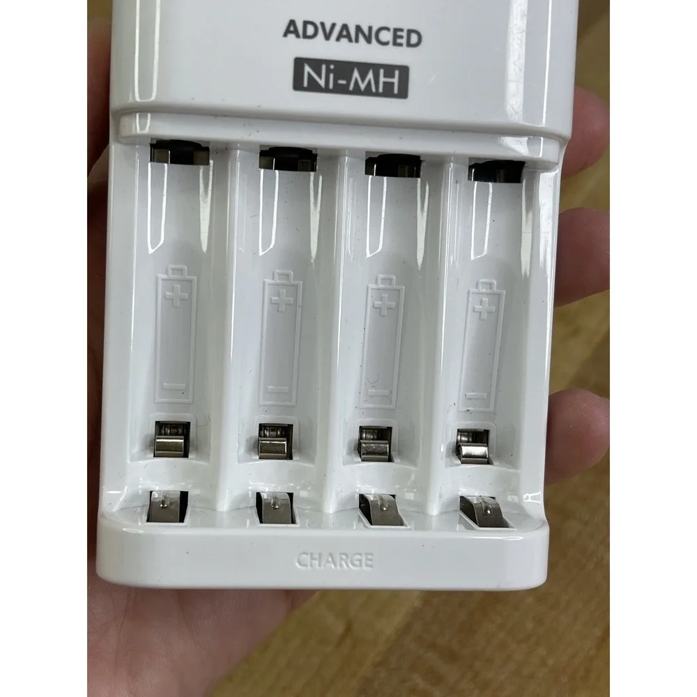Genuine Panasonic BQ-CC17 Ni-MH AA/AAA Advanced Individual Battery Charger White